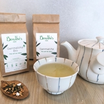 Découvrez notre délicieux thé vert japonais au riz grillé Genmaicha. Disponible en 3 versions, le classique, le bio et le plus original Genmaicha Matcha. 🍵🍵
#genmaicha #japan #japon #théière #porcelaine